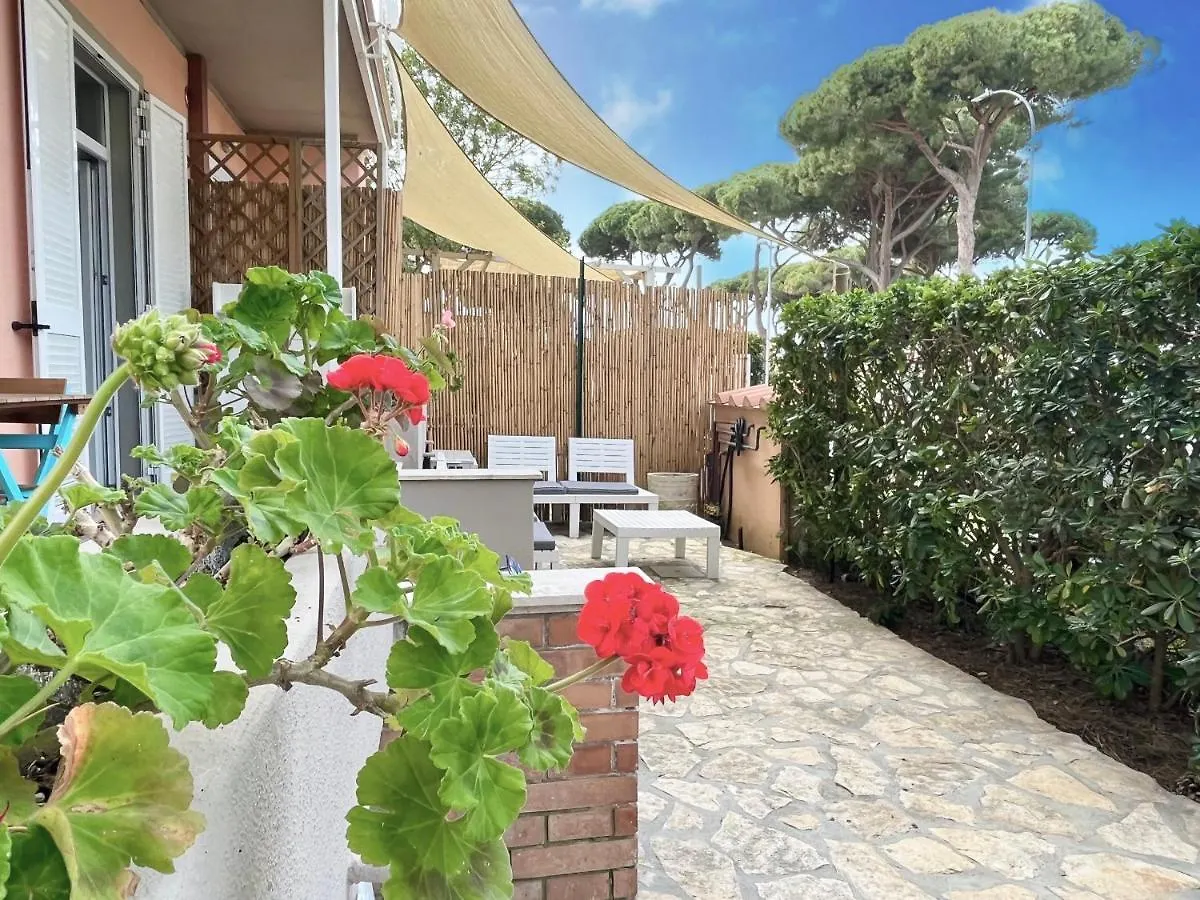 La Meria Di Maria Casa Viola مارينا دي غروسيتو 0*,  إيطاليا